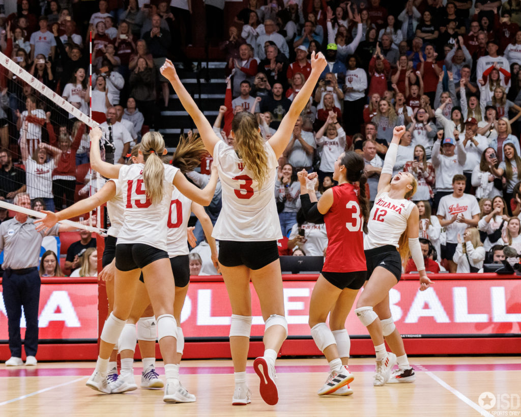 Indiana Volleyball Wins Monon Spike Trophy with Victory over No. 15
